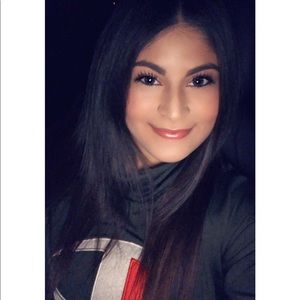 Meet your Posher, Nathalie